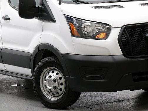 2022 Ford Transit-250 Base