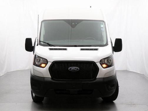 2022 Ford Transit-250 Base