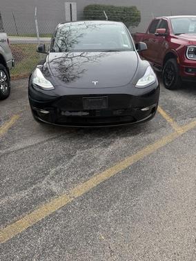 2025 Tesla Model Y Long Range Dual Motor All-Wheel Drive