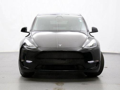 2025 Tesla Model Y Long Range Dual Motor All-Wheel Drive