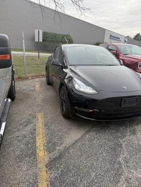 2025 Tesla Model Y Long Range Dual Motor All-Wheel Drive
