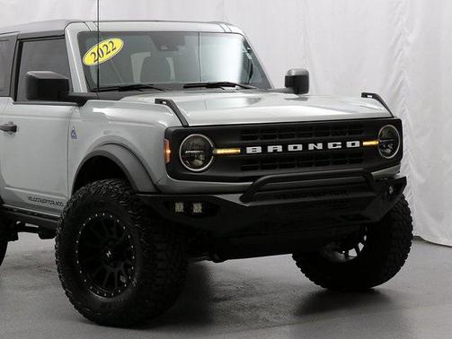 2022 Ford Bronco Black Diamond