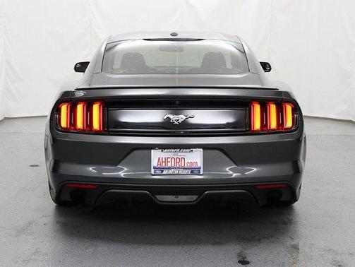 2017 Ford Mustang EcoBoost Premium