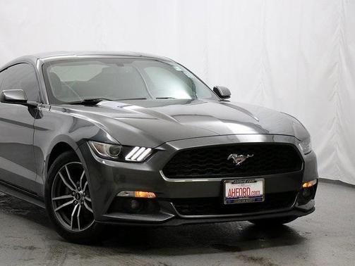 2017 Ford Mustang EcoBoost Premium