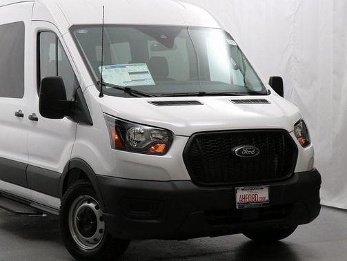 2025 Ford Transit-350 XL