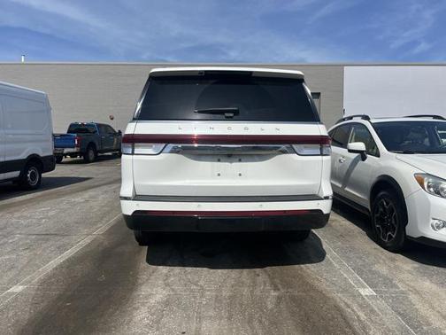 2022 Lincoln Navigator Reserve