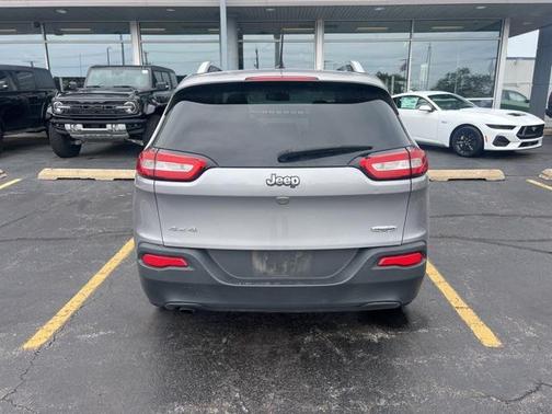 2018 Jeep Cherokee Latitude