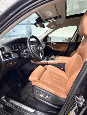 2019 BMW X7 xDrive40i