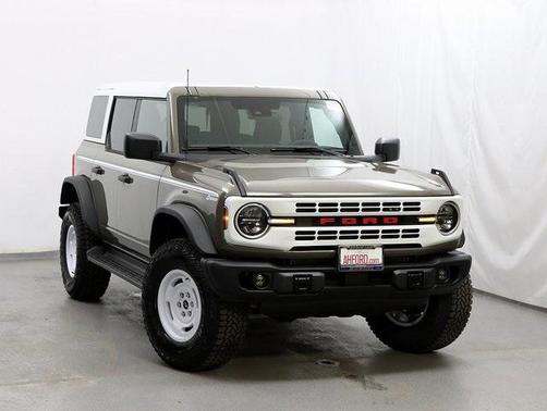 2026 Ford Bronco Heritage Edition
