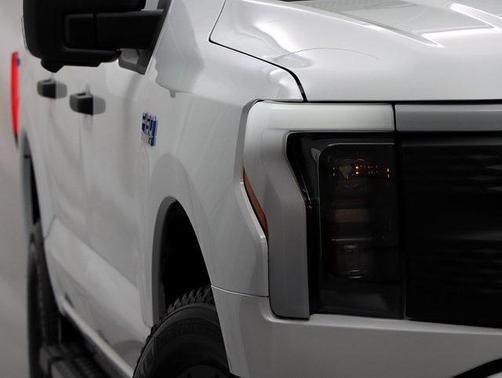 2025 Ford F-150 Lightning XLT