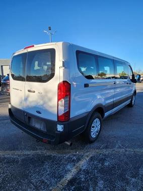 2022 Ford Transit-350 XLT