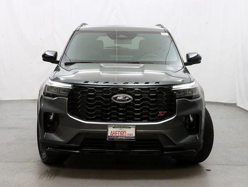 Carbonized Gray Metallic 2026 Ford Explorer ST