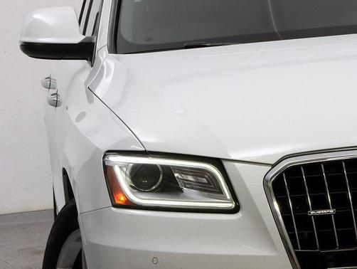 2015 Audi Q5 2.0T Premium Plus
