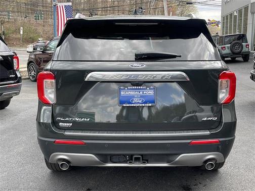 2022 Ford Explorer Platinum