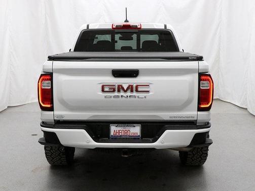 2023 GMC Canyon Denali