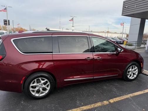 2019 Chrysler Pacifica Limited