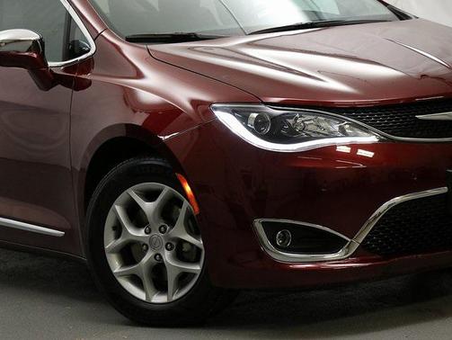 2019 Chrysler Pacifica Limited
