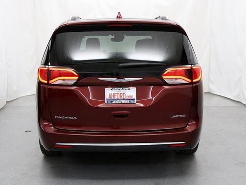 2019 Chrysler Pacifica Limited