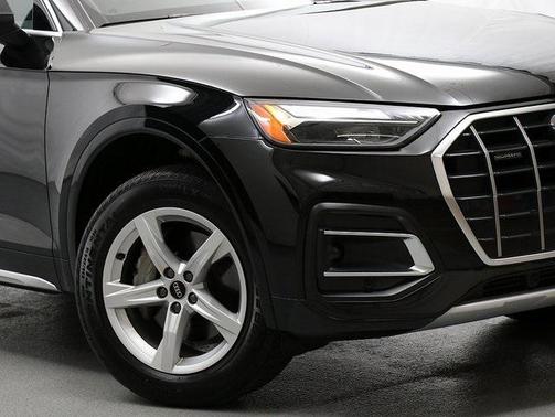2023 Audi Q5 40 Premium