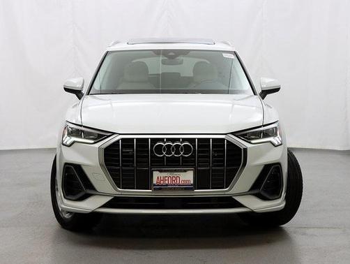 2022 Audi Q3 45 S line Premium Plus