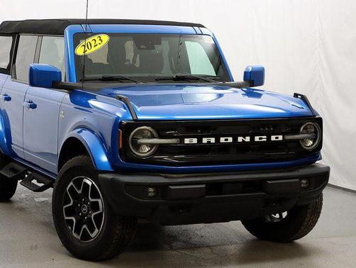 2023 Ford Bronco Outer Banks