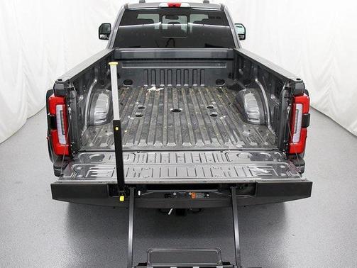 2026 Ford F-450 Platinum