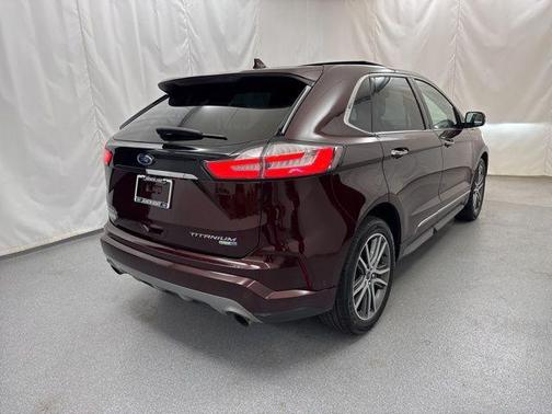 Burgundy Velvet Metallic Tinted Clearcoat 2019 Ford Edge Titanium