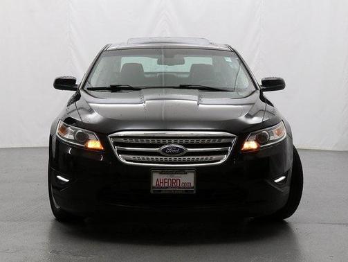 2011 Ford Taurus SEL