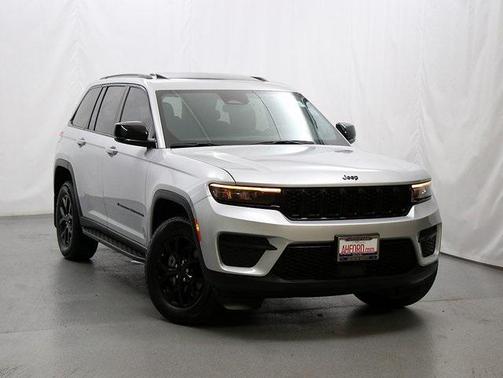 2024 Jeep Grand Cherokee Altitude