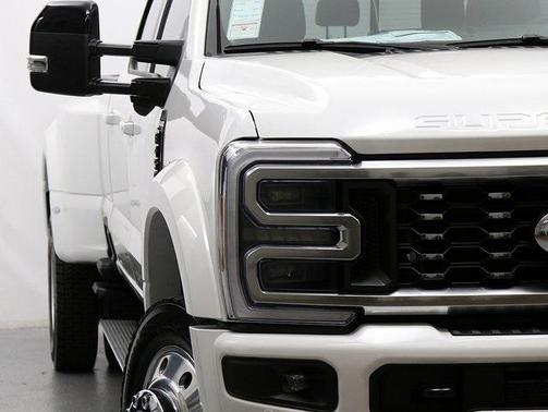 2026 Ford F-450 Platinum