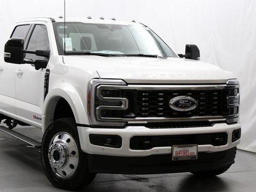 2026 Ford F-450 Platinum