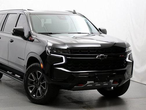 2024 Chevrolet Suburban 4WD Z71