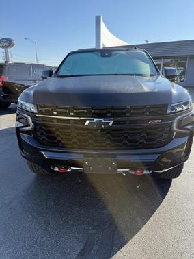 2024 Chevrolet Suburban 4WD Z71