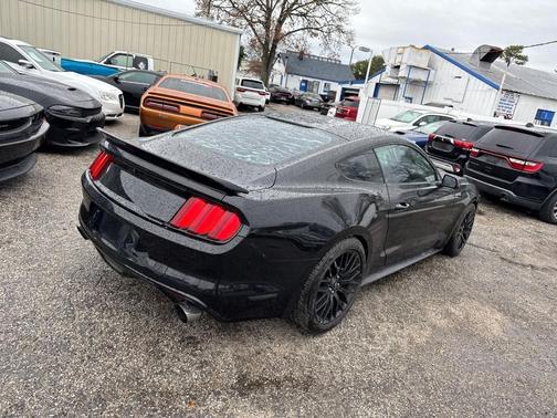 2016 Ford Mustang EcoBoost Premium