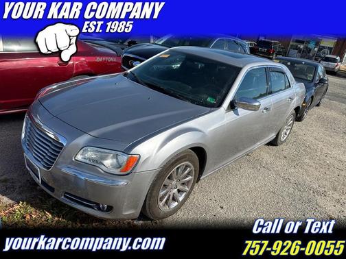2014 Chrysler 300C Base