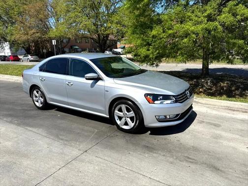 2015 Volkswagen Passat 1.8T Limited Edition