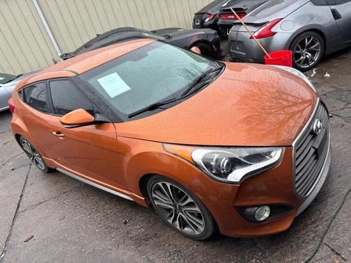 2016 Hyundai Veloster Turbo
