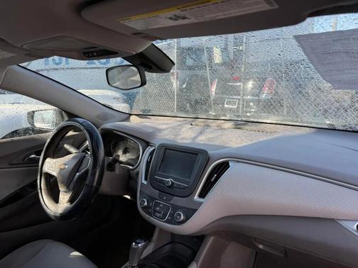 2016 Chevrolet Malibu LS