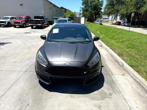 2017 Ford Focus ST