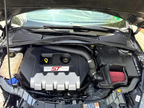 2017 Ford Focus ST