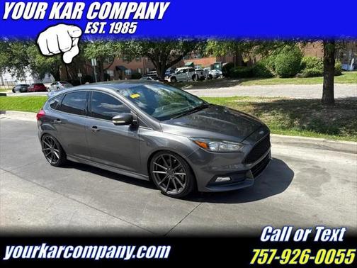 2017 Ford Focus ST