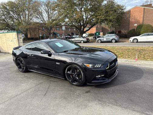 2017 Ford Mustang GT