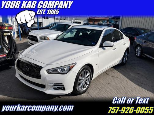 2017 INFINITI Q50 Base