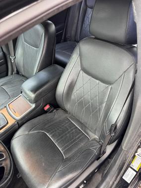 2015 Chrysler 300C Platinum