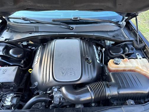 2015 Chrysler 300C Platinum