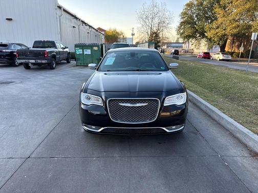 2015 Chrysler 300C Platinum