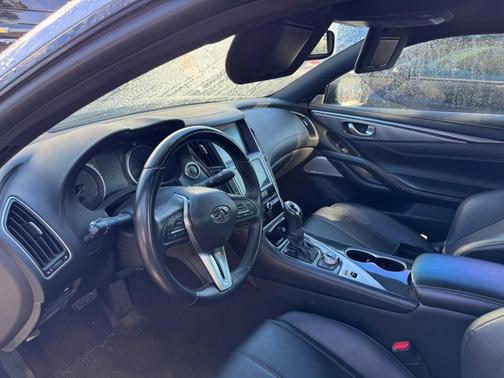2018 INFINITI Q60 3.0T LUXE