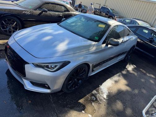 2018 INFINITI Q60 3.0T LUXE