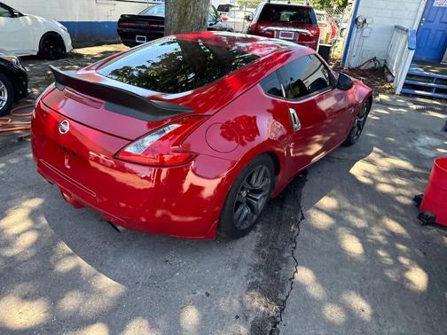 Red 2014 Nissan 370Z Touring