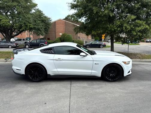 2016 Ford Mustang GT Premium